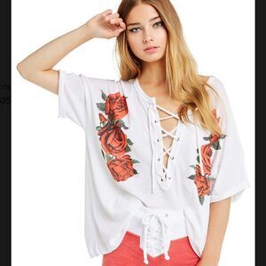 Gorgeous WILDFOX roses blouse